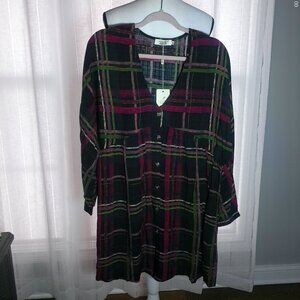 JULIA NWT 3/4 Sleeve V-Neck Button-Up Front Black, Green & Red Plaid Dress M